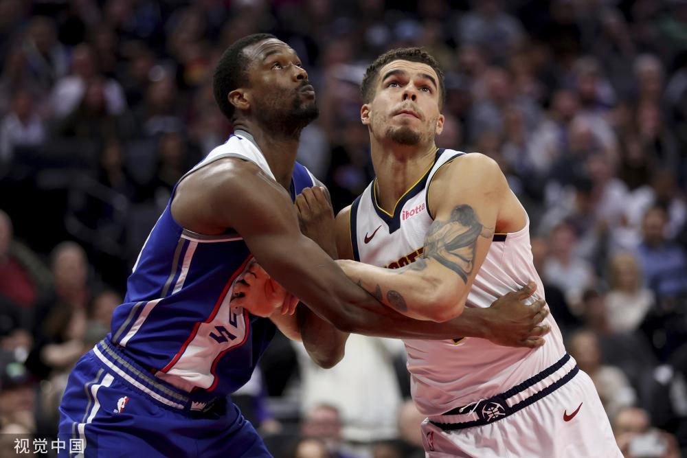 使得他们在 使得他们在