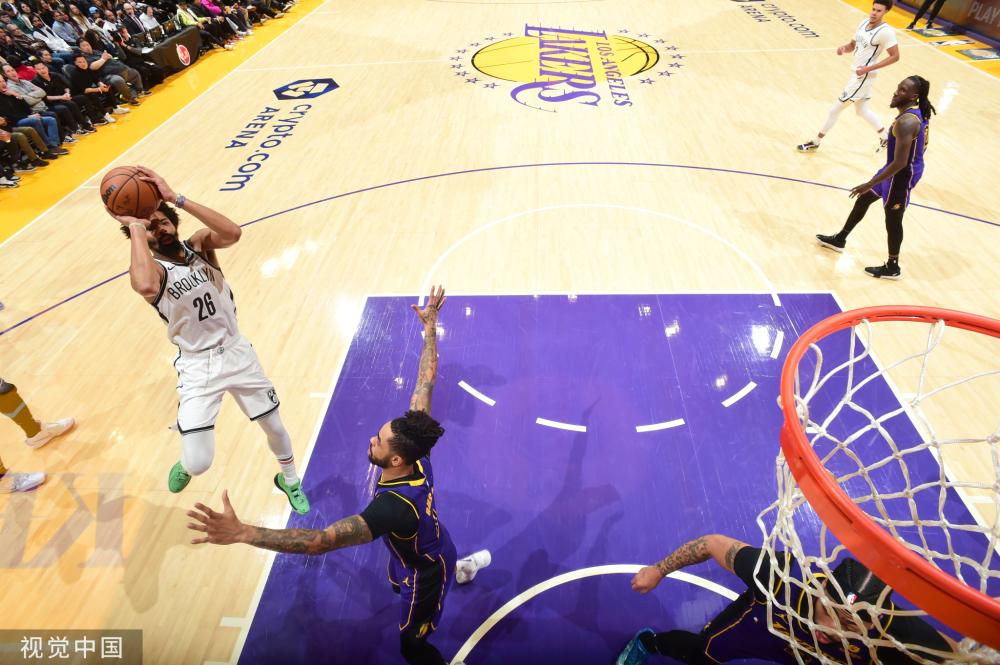 球员和中下 球员和中下